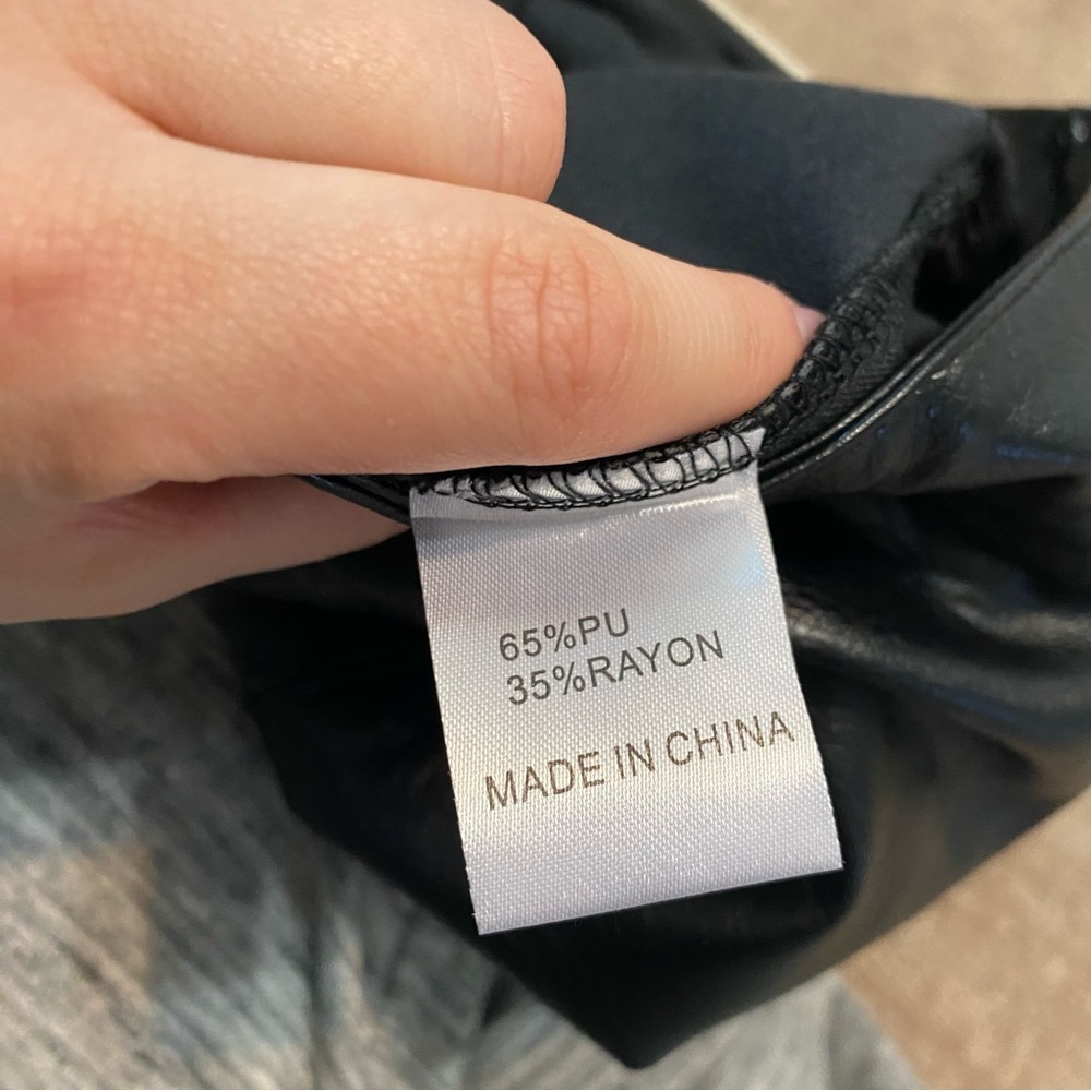 NWT {Seek The Label} Black Faux Leather Mini Skirt ~ Size Small - Picture 15 of 15